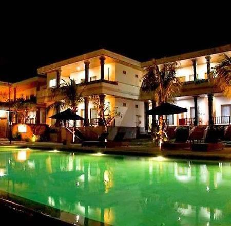 Davu Sundara Villa Uluwatu Buitenkant foto